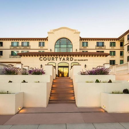 Courtyard By Marriott Santa Cruz Hotell Exteriör bild
